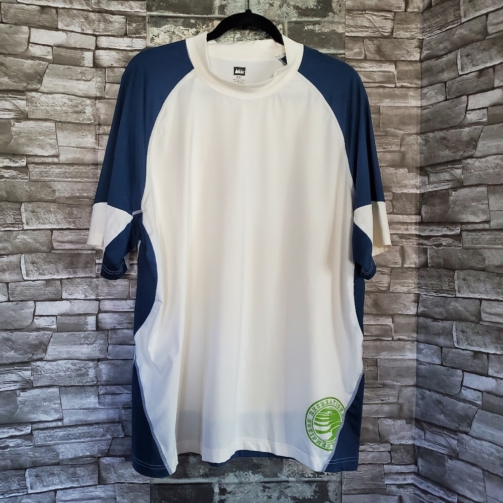 REI T-Shirt Recreational Equipment Navy Poly Pullover Short Sleeves‎ Size XXL